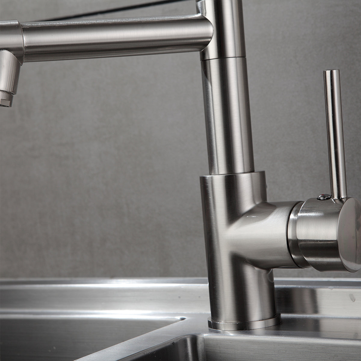 Kitchen Faucet with Pull Down Sprayer Brushed Nickel Stainless Steel Single Handle 
 Kitchen Sink Faucets