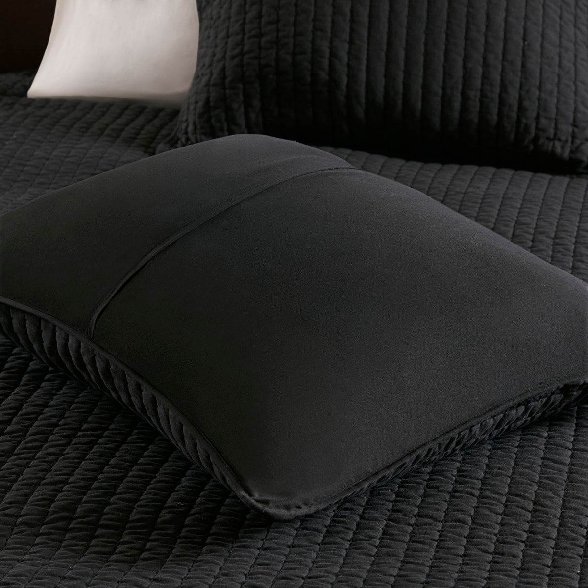 3 Piece Quilt Set Black King/Cal King