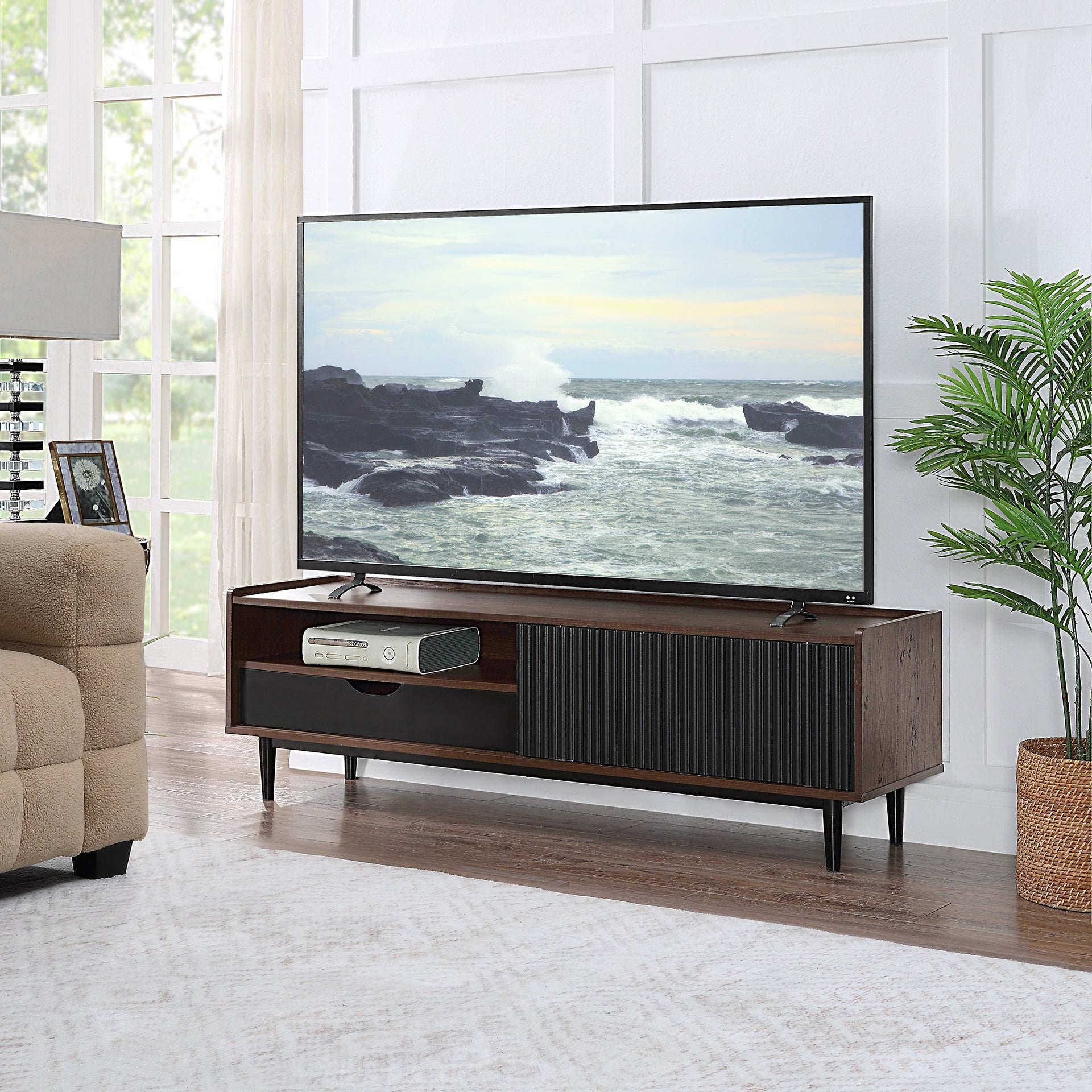 TV Stand in Black