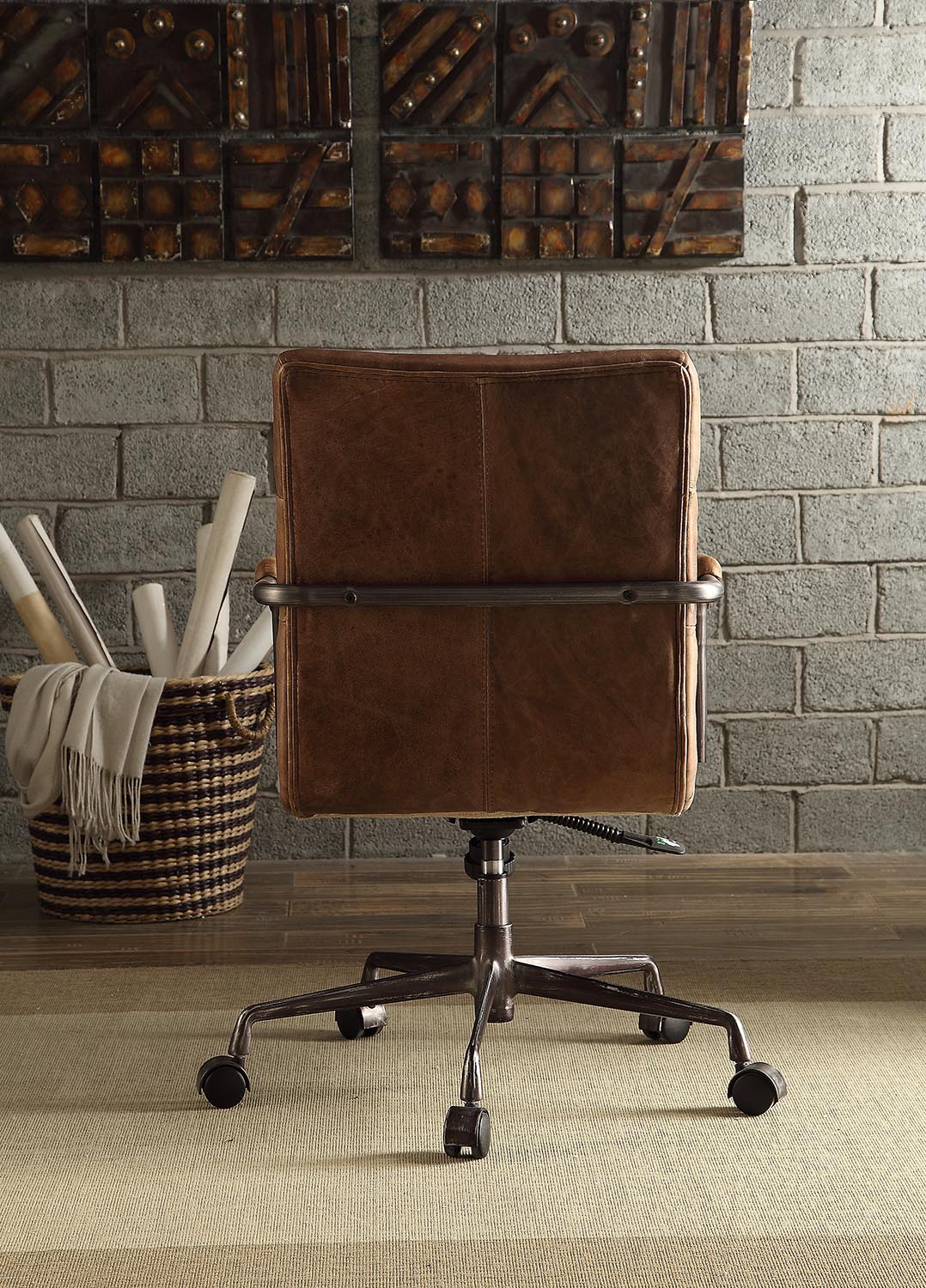 Retro Brown Swivel Office Chair with 5-Star Base