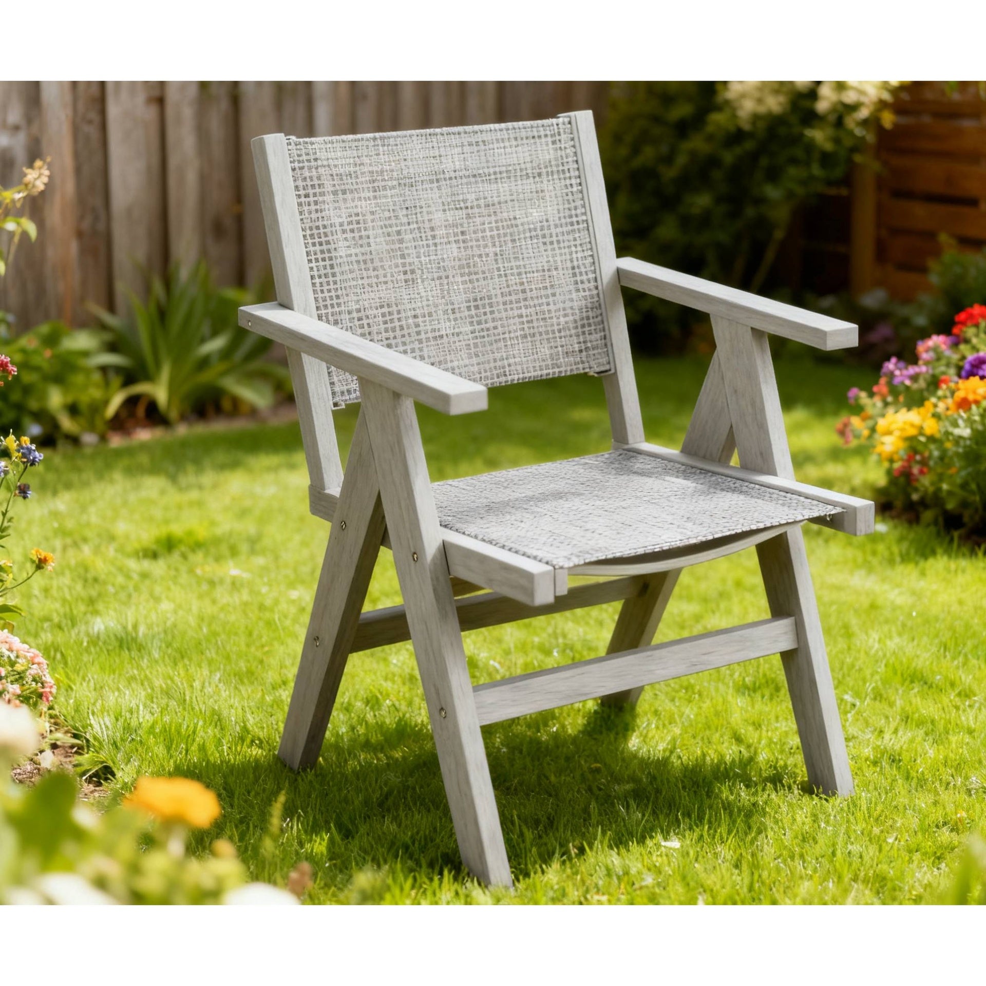 Lounge chair Light Gray  color, suitable for all seasons: Outdoor lounge chair, made of sturdy HIPS material, equipped with 304 stainless steel accessories.