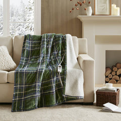 1-Piece 50x60" Heated Throw,Green Plaid