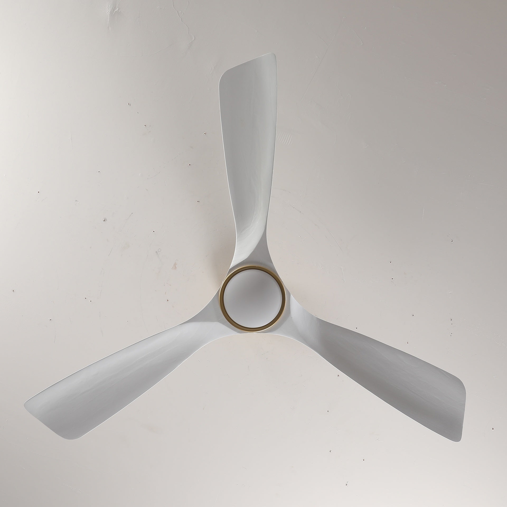 52 Inch 3 Rod Solid Wood Ceiling Fan With Light Kit Dimmable LED, DC 6 Speed ,Remote Control Ceiling Fan  for Patio Living Room, Bedroom, Office,Indoor.(GOLD +WHITE)