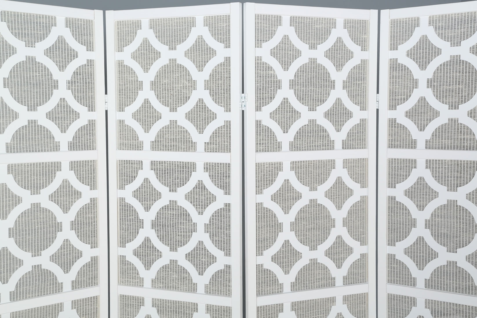 Quarterfoil infused Diamond Design 4-Panel Room Divider, White