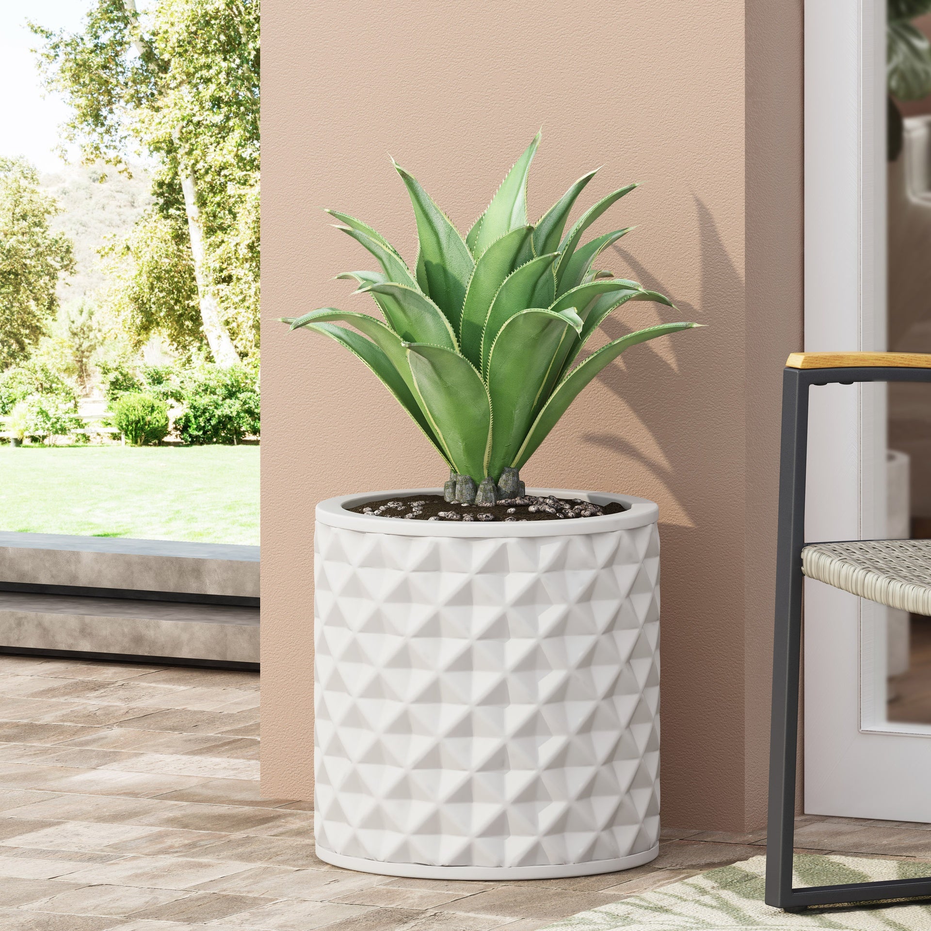MGO PLANTER