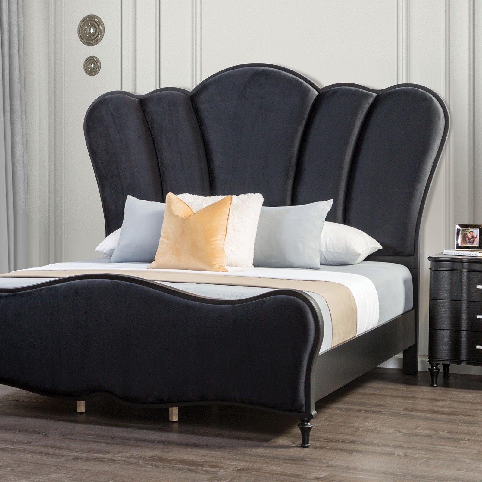 Lovely Attractive Bedroom 3pc Set Queen Size Bed 2x Nightstands Black Fabric Padded HB Wood Legs