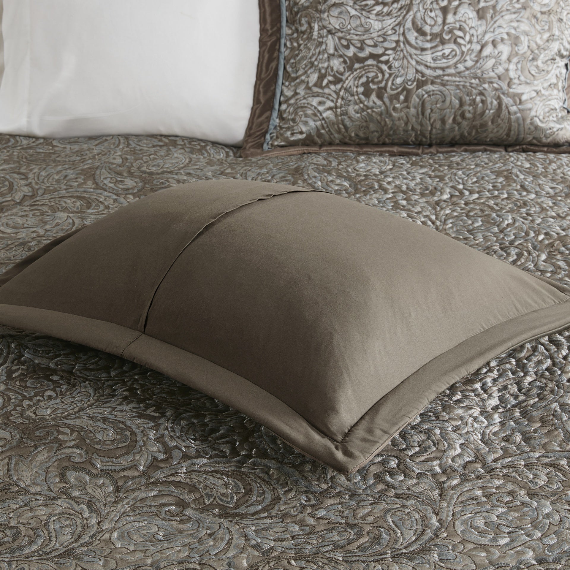 5 Piece Jacquard Bedspread Set with Throw Pillows Blue/Brown Queen