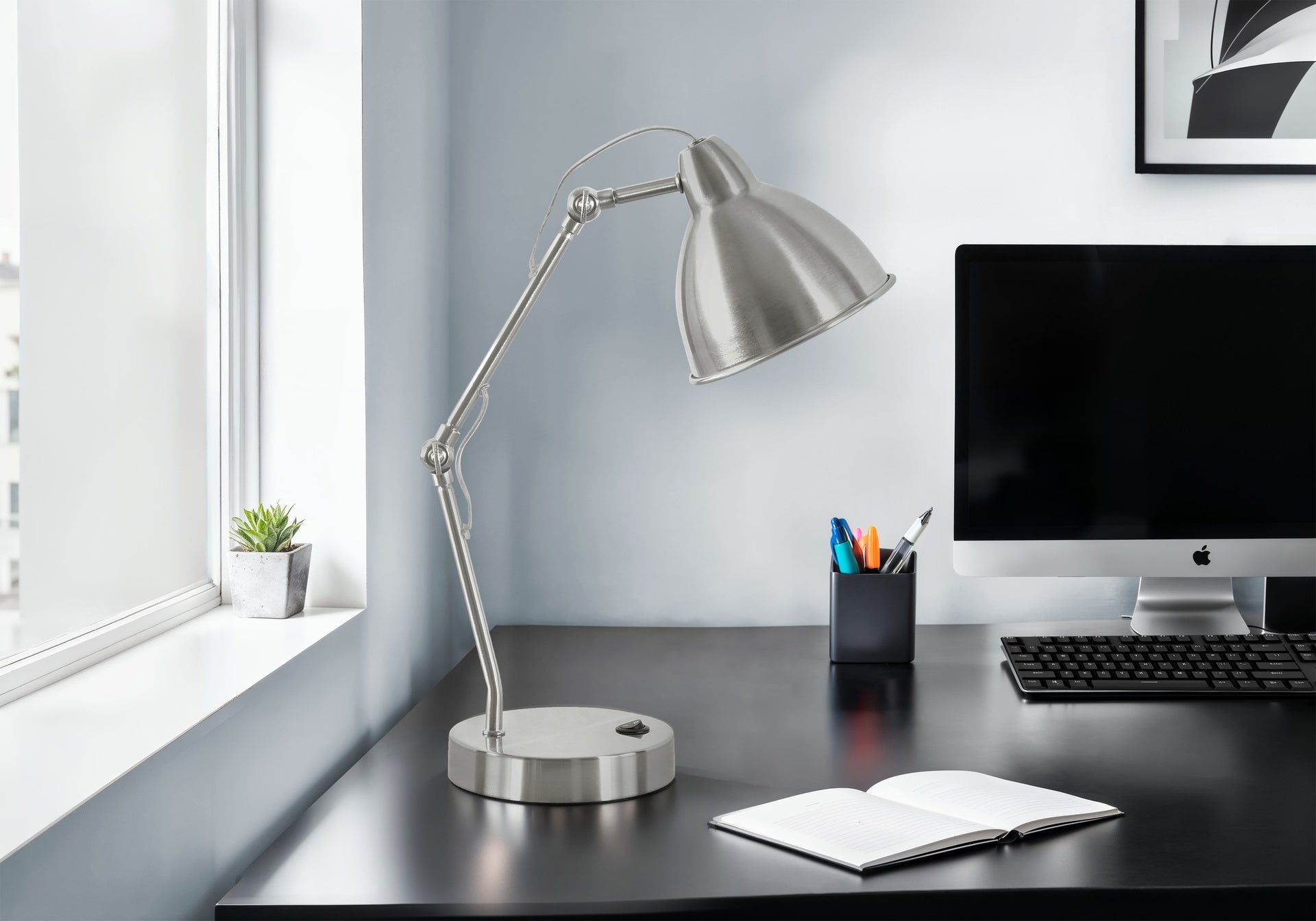 Lighting, 17"h, Table Lamp, Usb Port Included, Nickel Metal, Nickel Shade, Modern