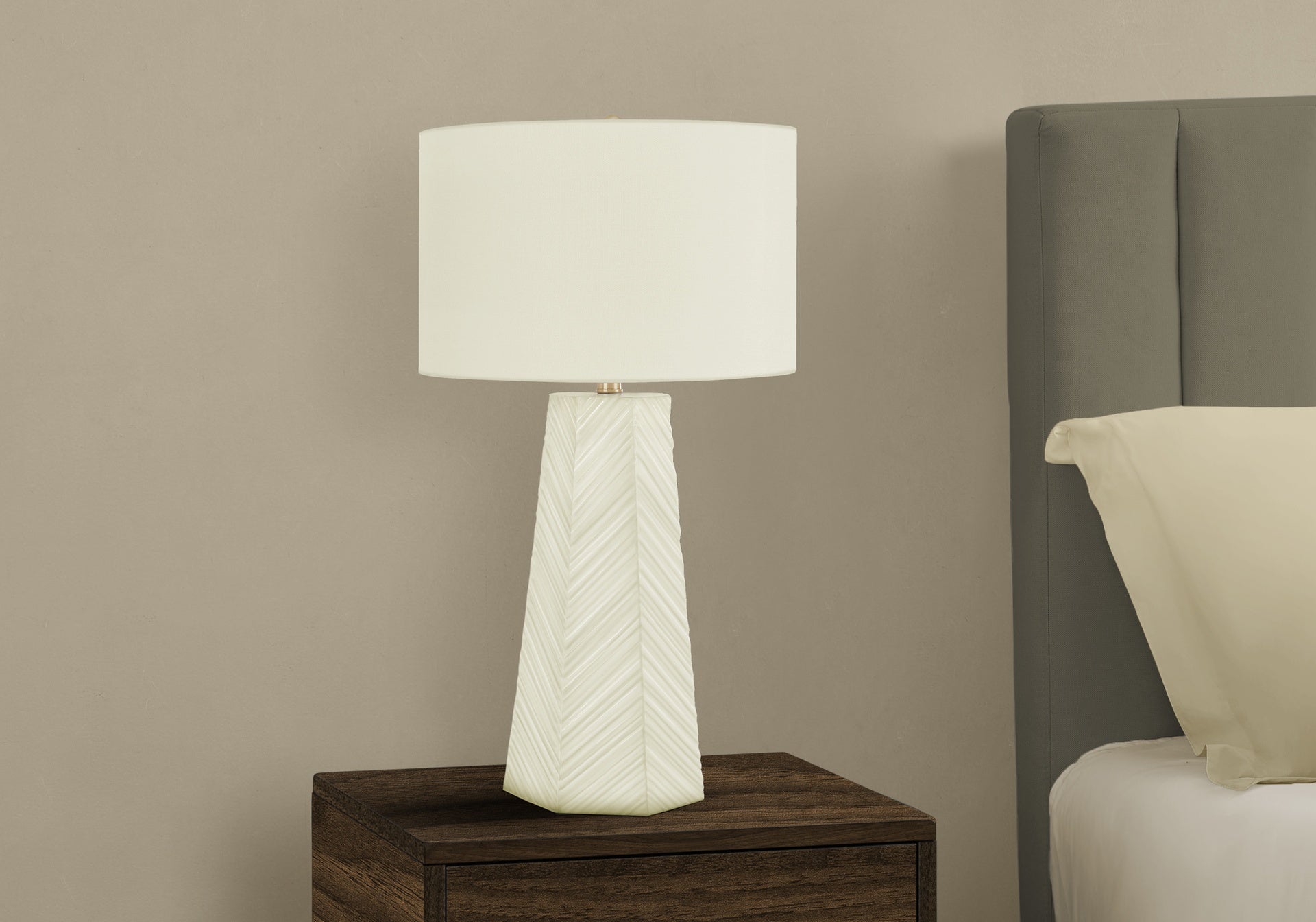 Lighting, 29"h, Table Lamp, White Ceramic, Ivory / Cream Shade, Contemporary