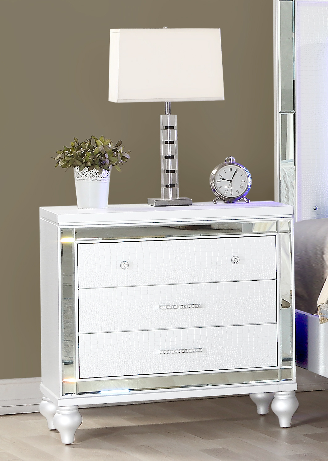 Sterling Modern style Mirror Framed Nightstand Made with Wood in White(Includes 1 Nightstand) same asG150108475 (NJ inventory)