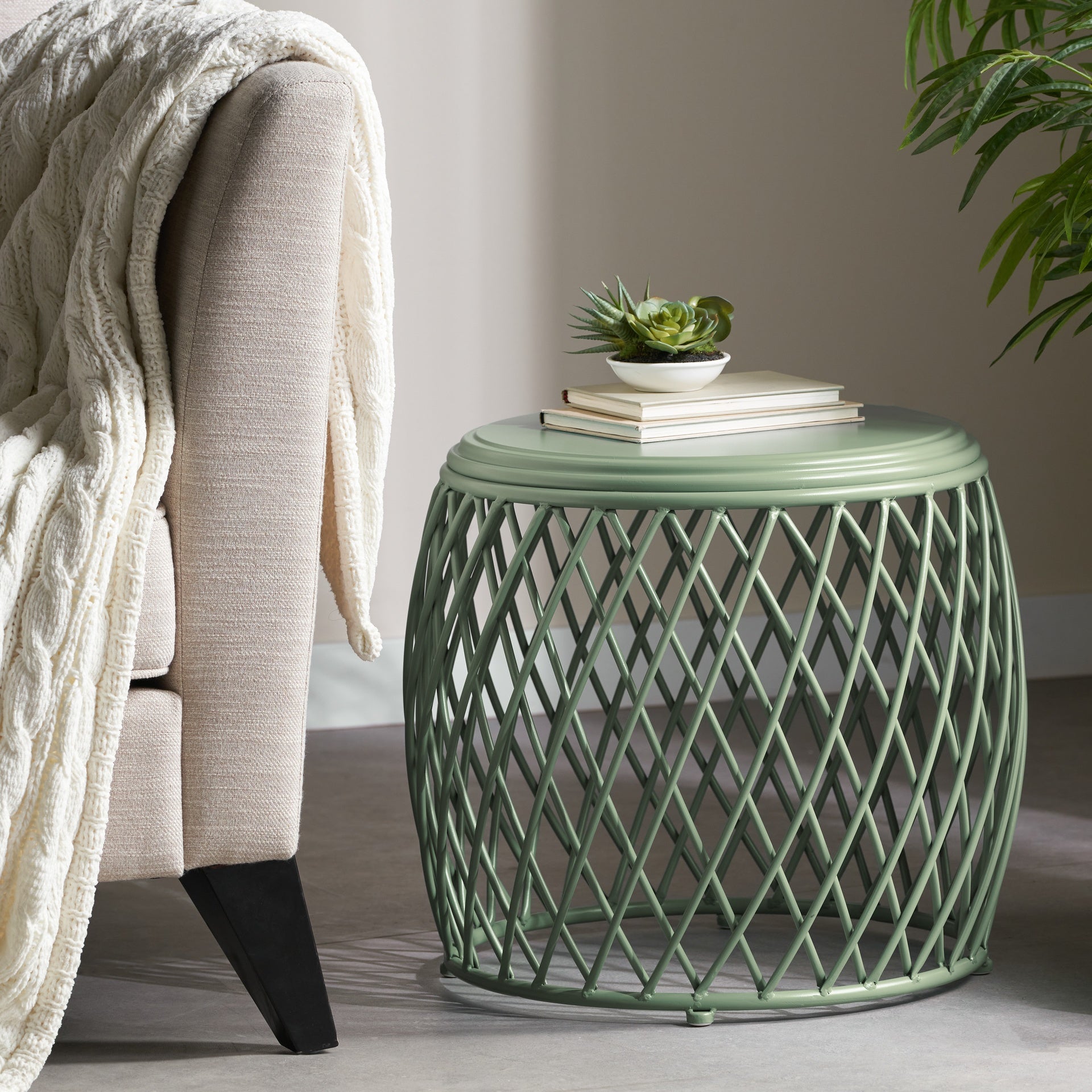 ALAMERA 19.75 SIDE TABLE