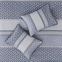 4 Piece Jacquard Quilt Set with Throw Pillow Navy King/Cal King