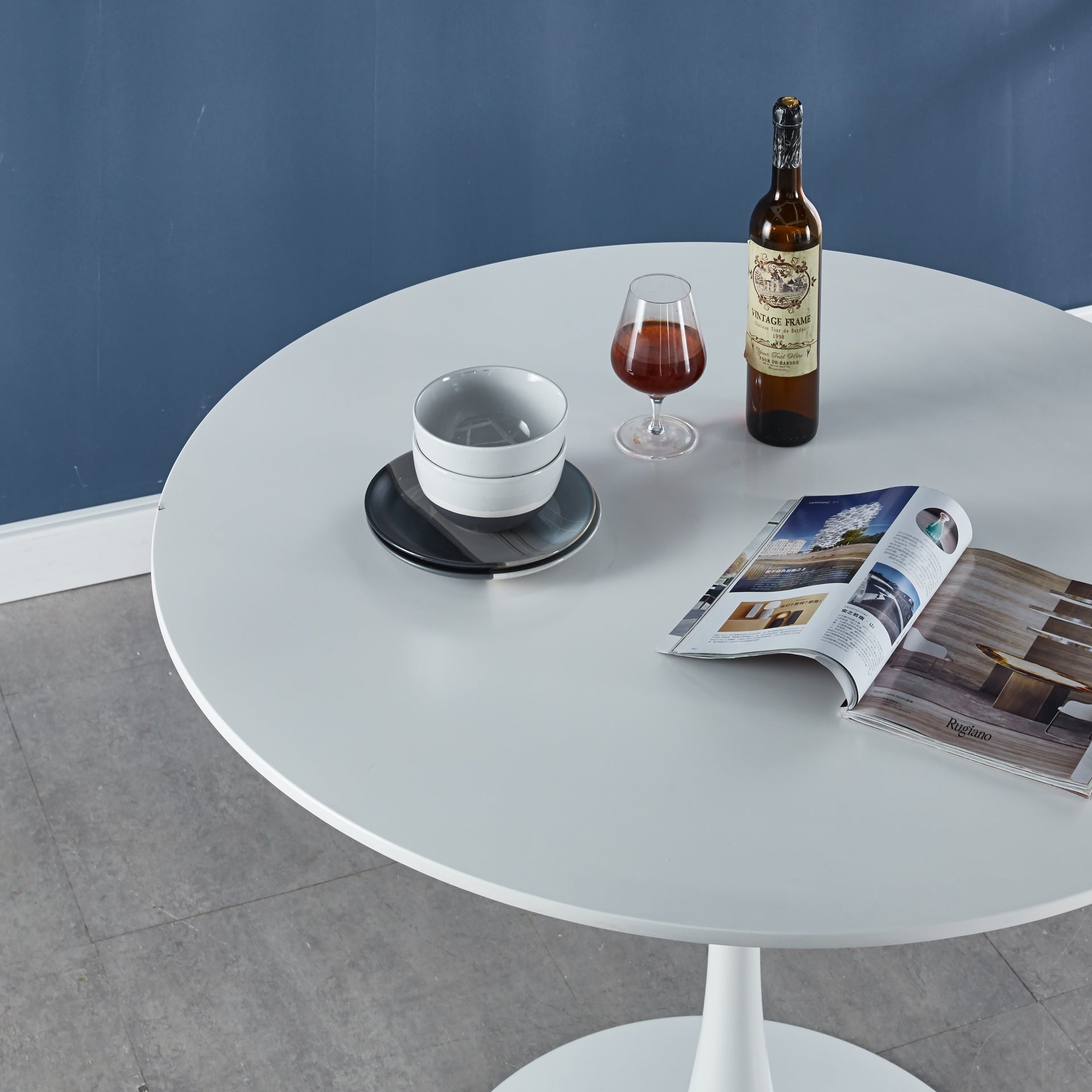 42.1"white COLOR TOP Tulip Table Mid-century Dining Table for 4-6 people With Round Mdf Table Top, Pedestal Dining Table, End Table Leisure Coffee Table