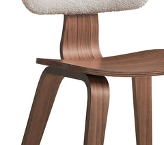 Casson White Boucle 7 Walnut Finish Side Chair (Set of 2)