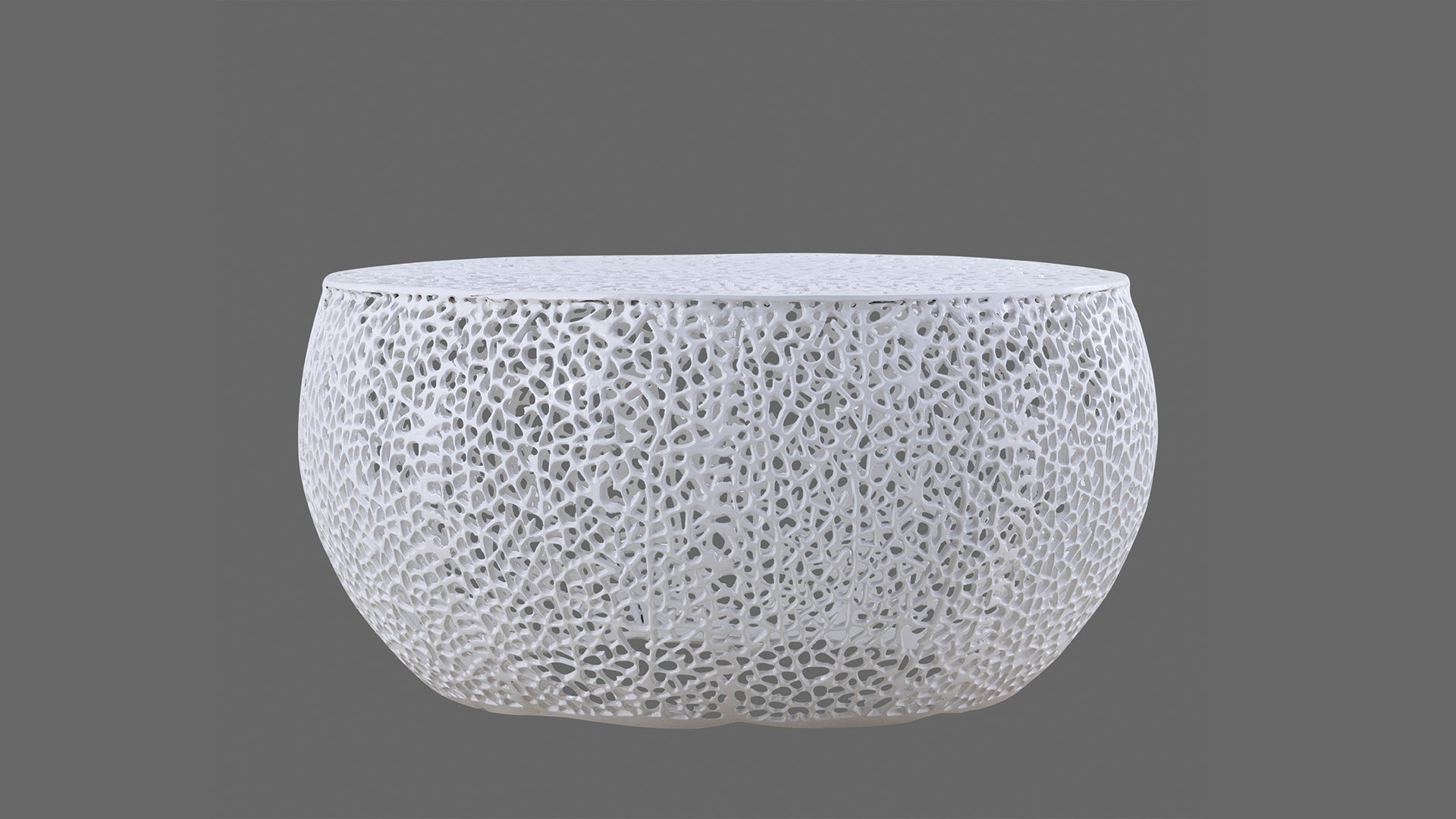 T3502-32 Round Coffee Table in White      same as G150108431  (NJ inventory)