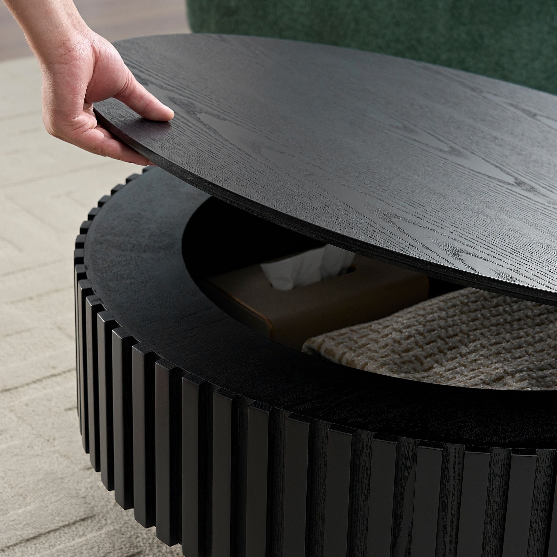 31.49'' Nesting Round Wood Coffee table with Storage for Apartment, Modern Living Room Coffee Table with Sturdy Pedestal ,BLACK