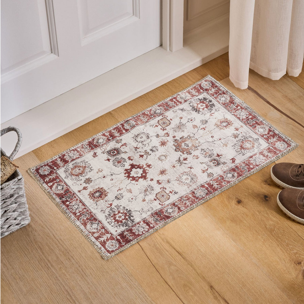 Oxford GC_NBL2015 Red 2 ft. x 3 ft. Area Rug