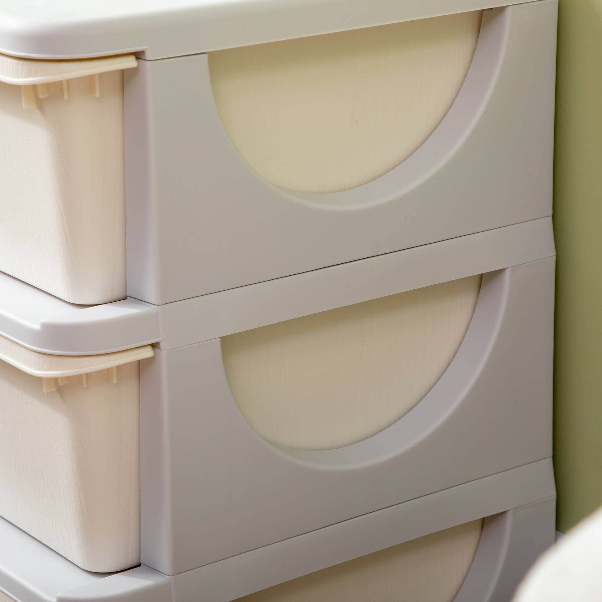 Qaba 3 Tier Kids Storage Unit, 3 Drawer Chest Toy Organizer Plastic Bins for Kids Bedroom Nursery Kindergarten Living Room for Boys Girls Toddlers, Cream White
