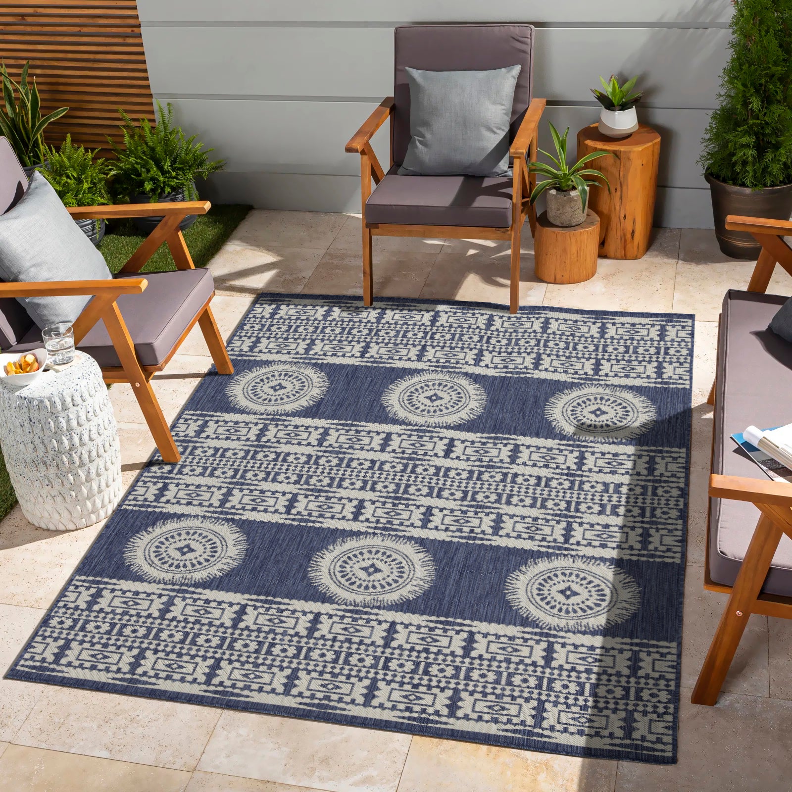 Sunshine GC_HAR2022 Blue 2 ft. 7 in. x 7 ft. 3 in. Indoor/Outdoor Area Rug