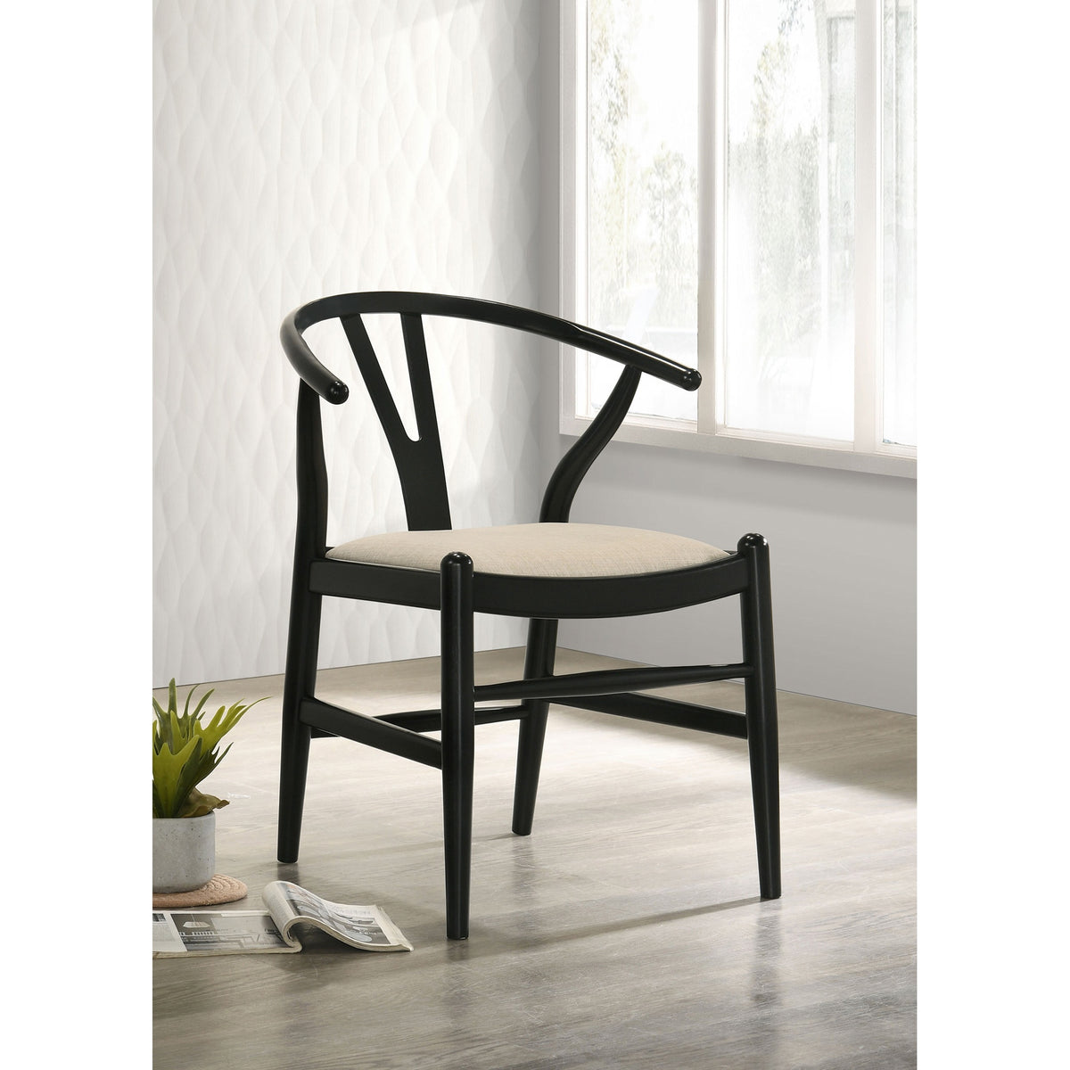 Camerota Black Wood Wishbone Dining Side Chair (Set of 2)