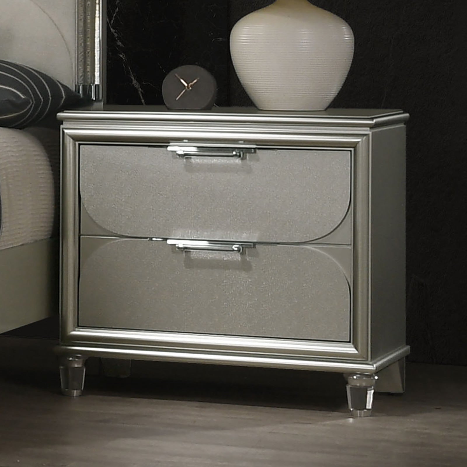 Glamorous Luxury Silver Fabric Upholstered Queen Size Bed w LED 2x Nightstands Embossed Panel 3pc Set Bedroom Furniture