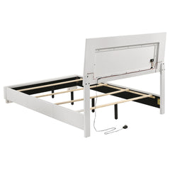 Dulcey White High Gloss 5-piece Full Bedroom Set