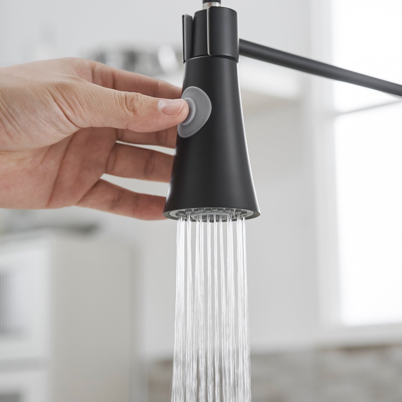 Commercial Black Kitchen Faucet with Pull out Sprayer, Single Handle Single Lever Kitchen Sink Faucet