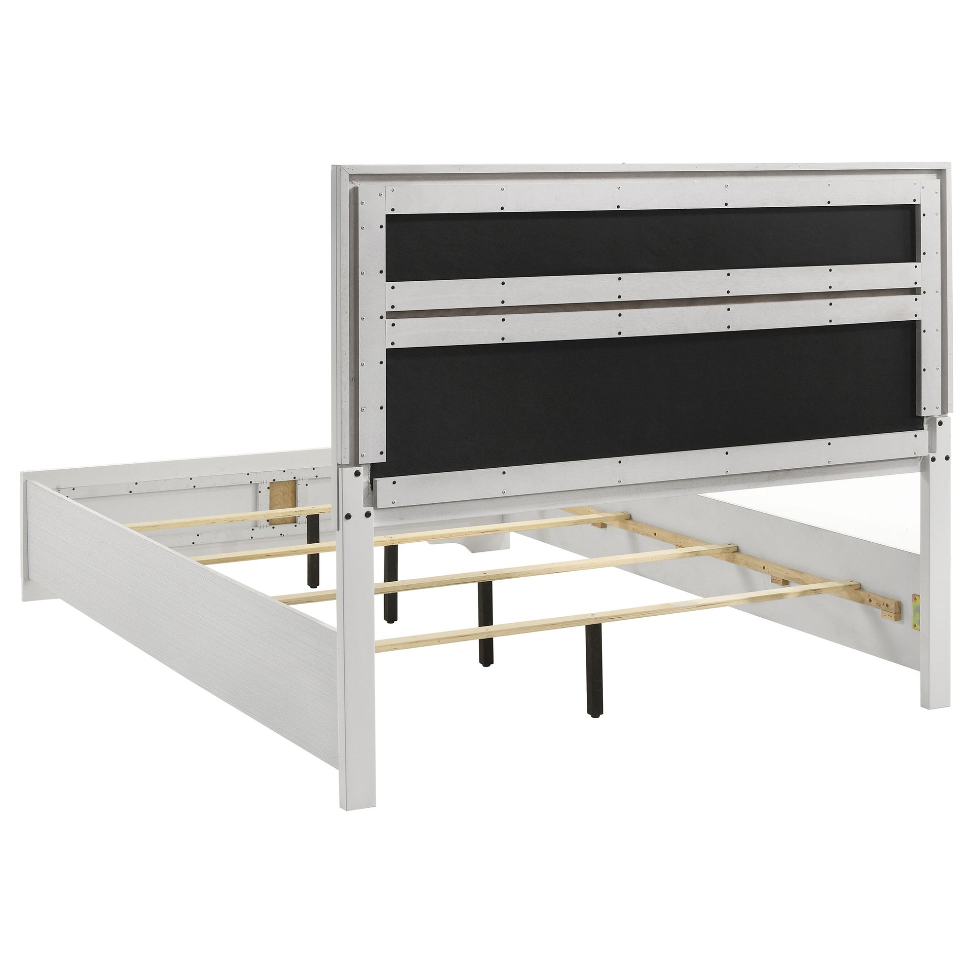 Annie White 4-piece Queen Bedroom Set