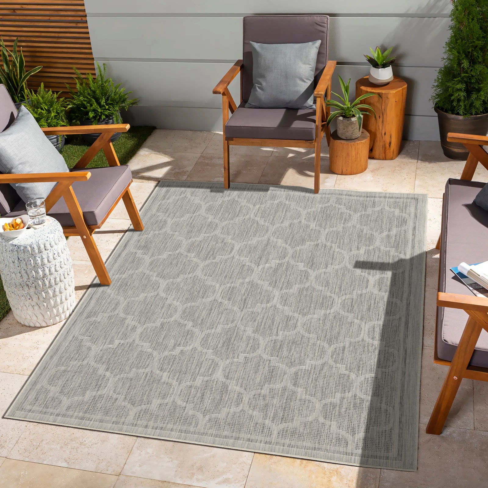 Sunshine GC_HAR2006 Silver 2 ft. 7 in. x 7 ft. 3 in. Indoor/Outdoor Area Rug
