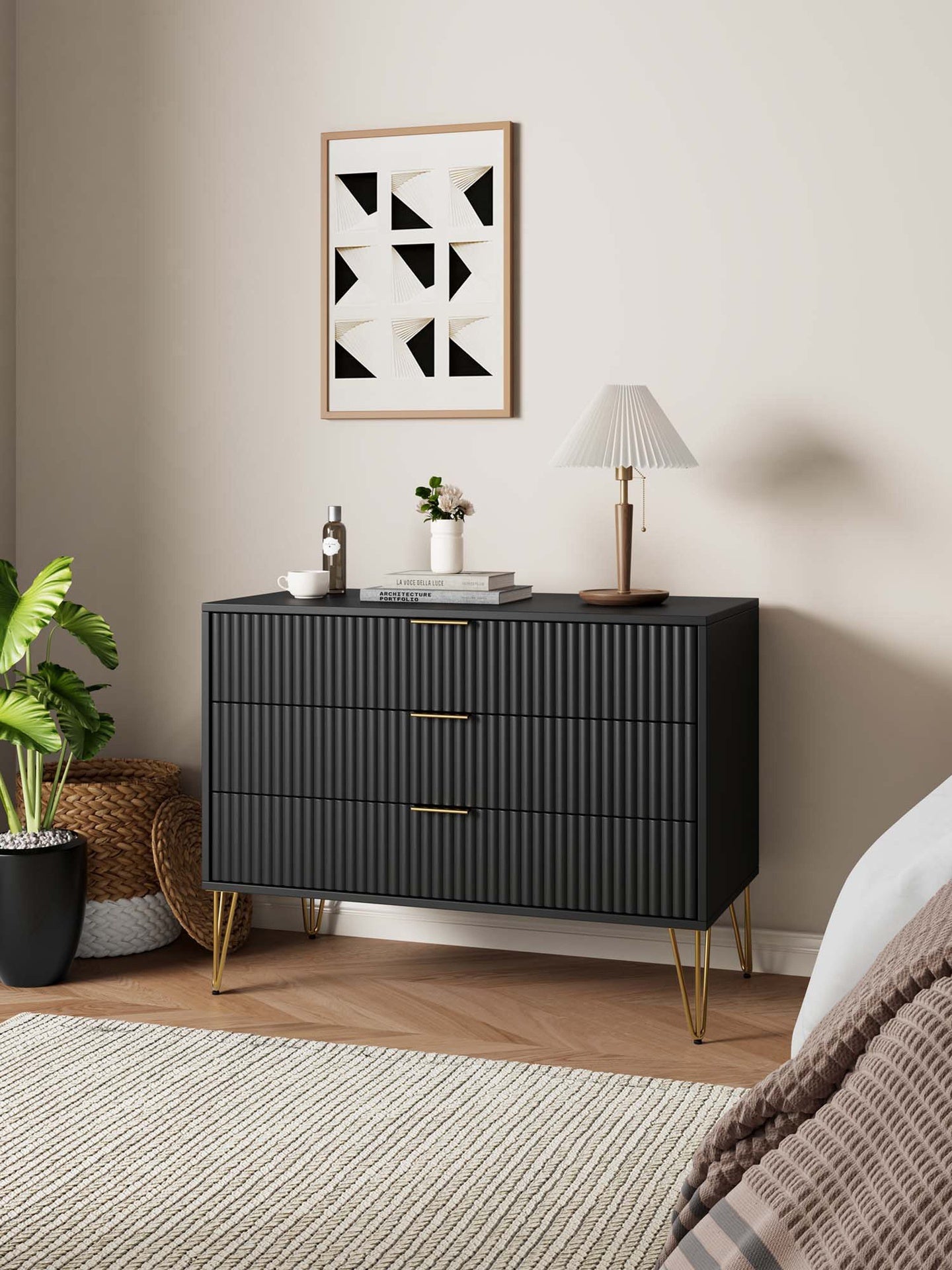 Dresser in Black