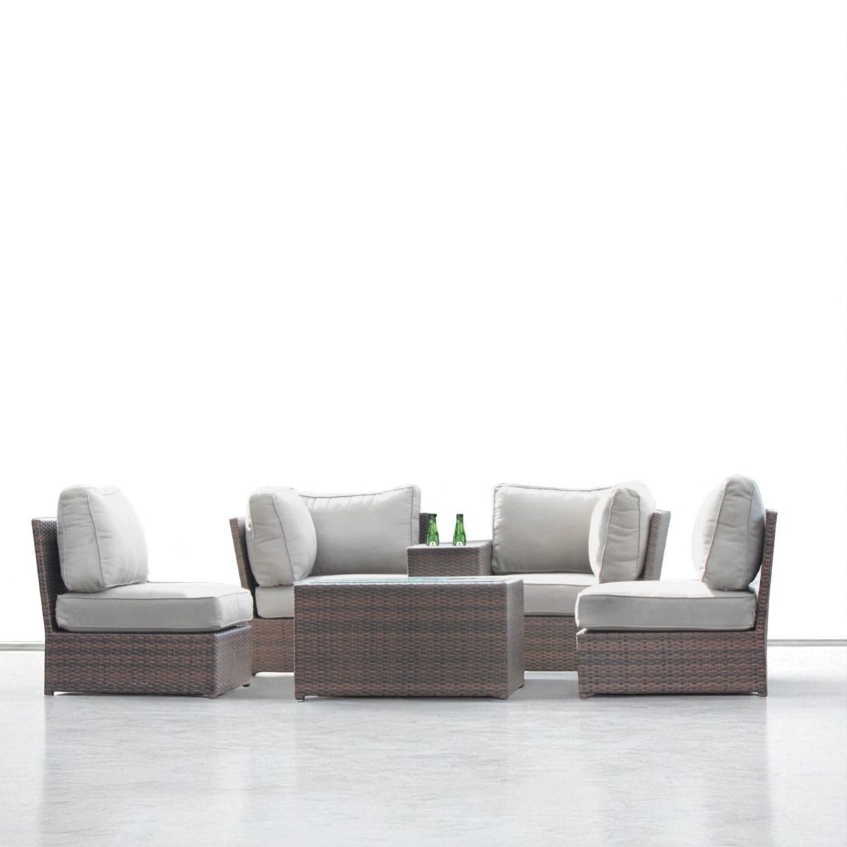 Fully Assembled 4-Person Outdoor Seating Set with Cushions