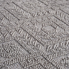 Guros Collection 6X9 White / White / Traditional Indoor / Outdoor Area Rug