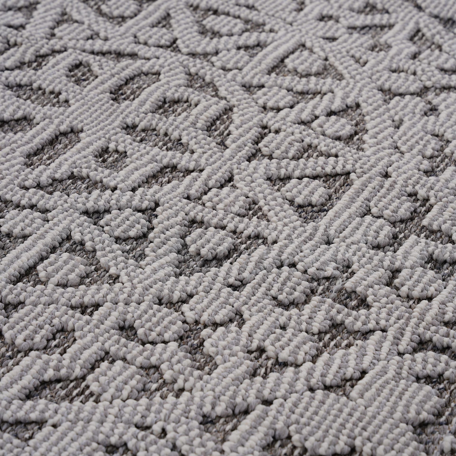 Guros Collection 8X10 Gray / White / Medallion Indoor / Outdoor Area Rug