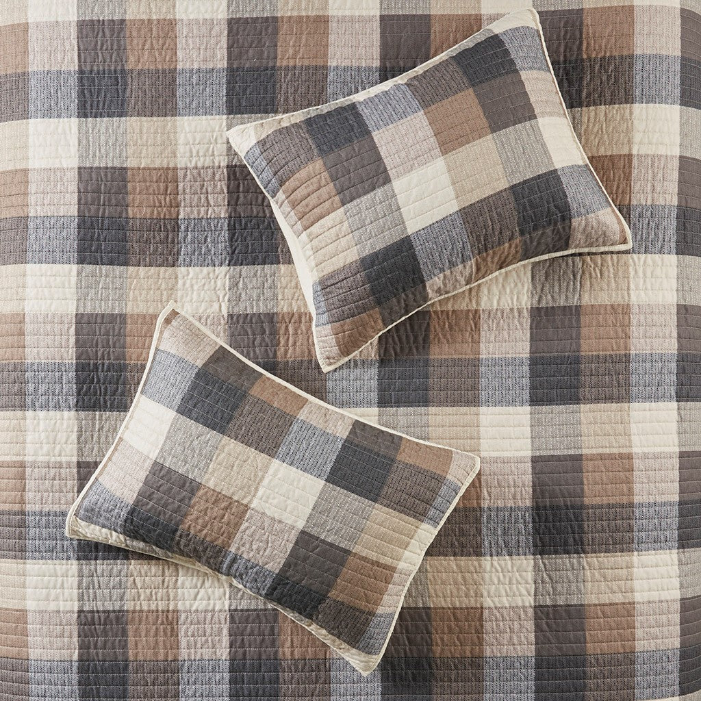 6 Piece Printed Herringbone Quilt Set with Throw Pillows Neutral Full/Queen