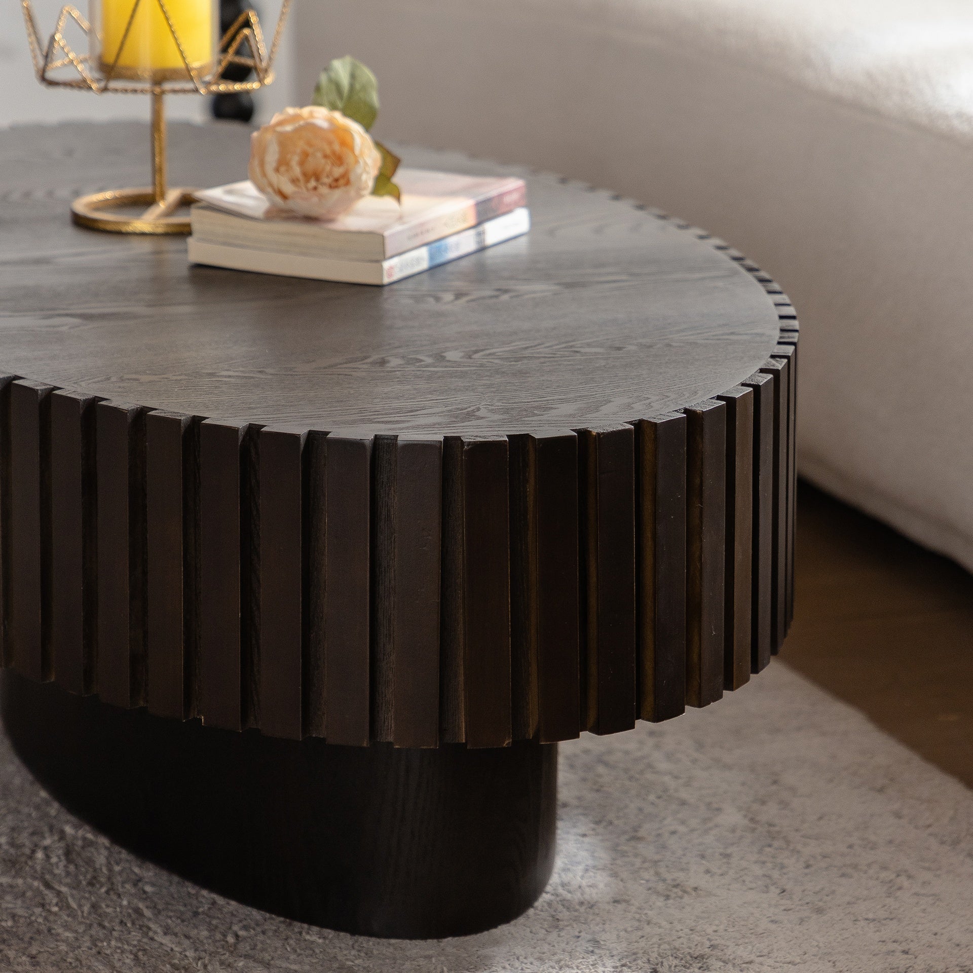 Oval Coffee Table Handcrafted Relief Sturdy Pedestal Wooden Olive-Shaped Tea Table for Living Room
