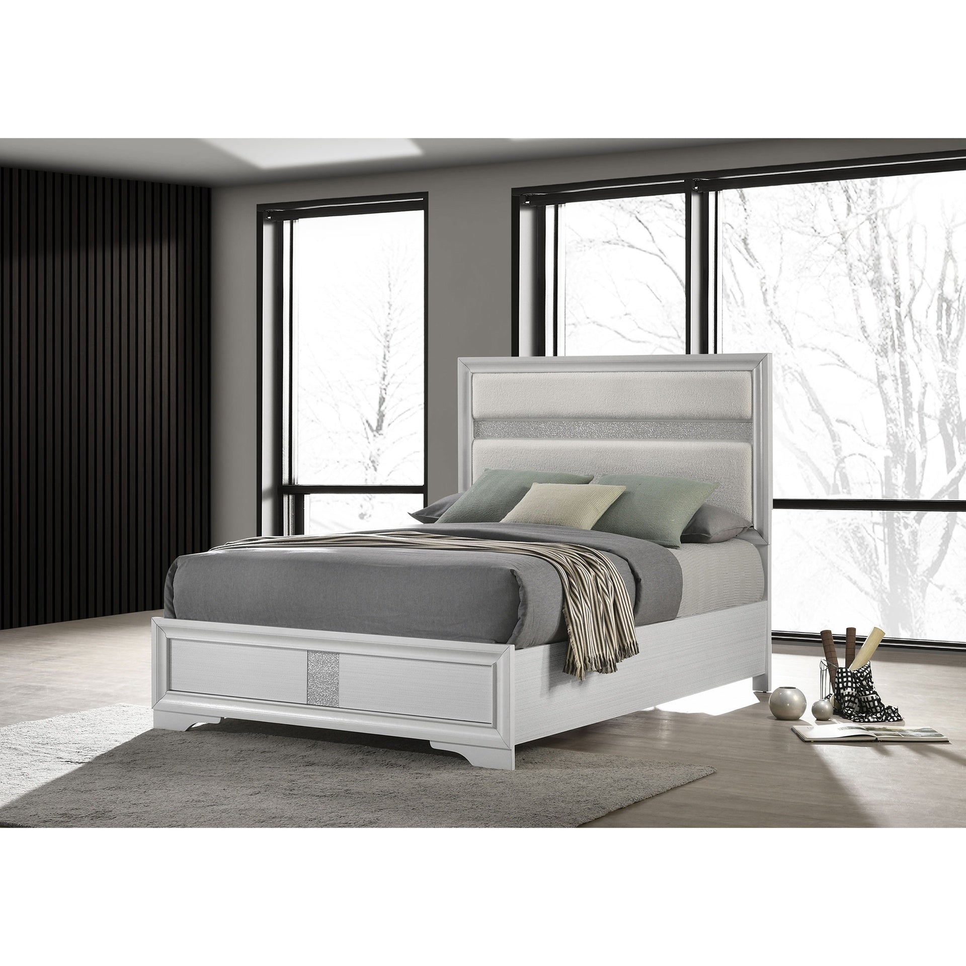 Annie White Upholstered Full Panel Bed
