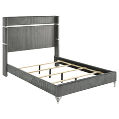 Malcolm Grey and Black 4-piece Queen Bedroom Set