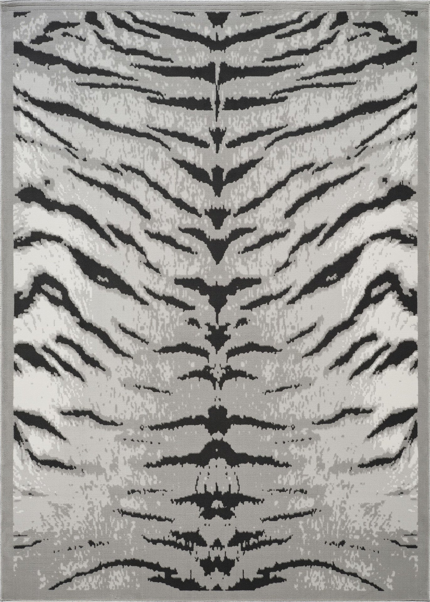Hide GC_CHD1005 Gray 7 ft. 10 in. x 10 ft. 3 in. Area Rug