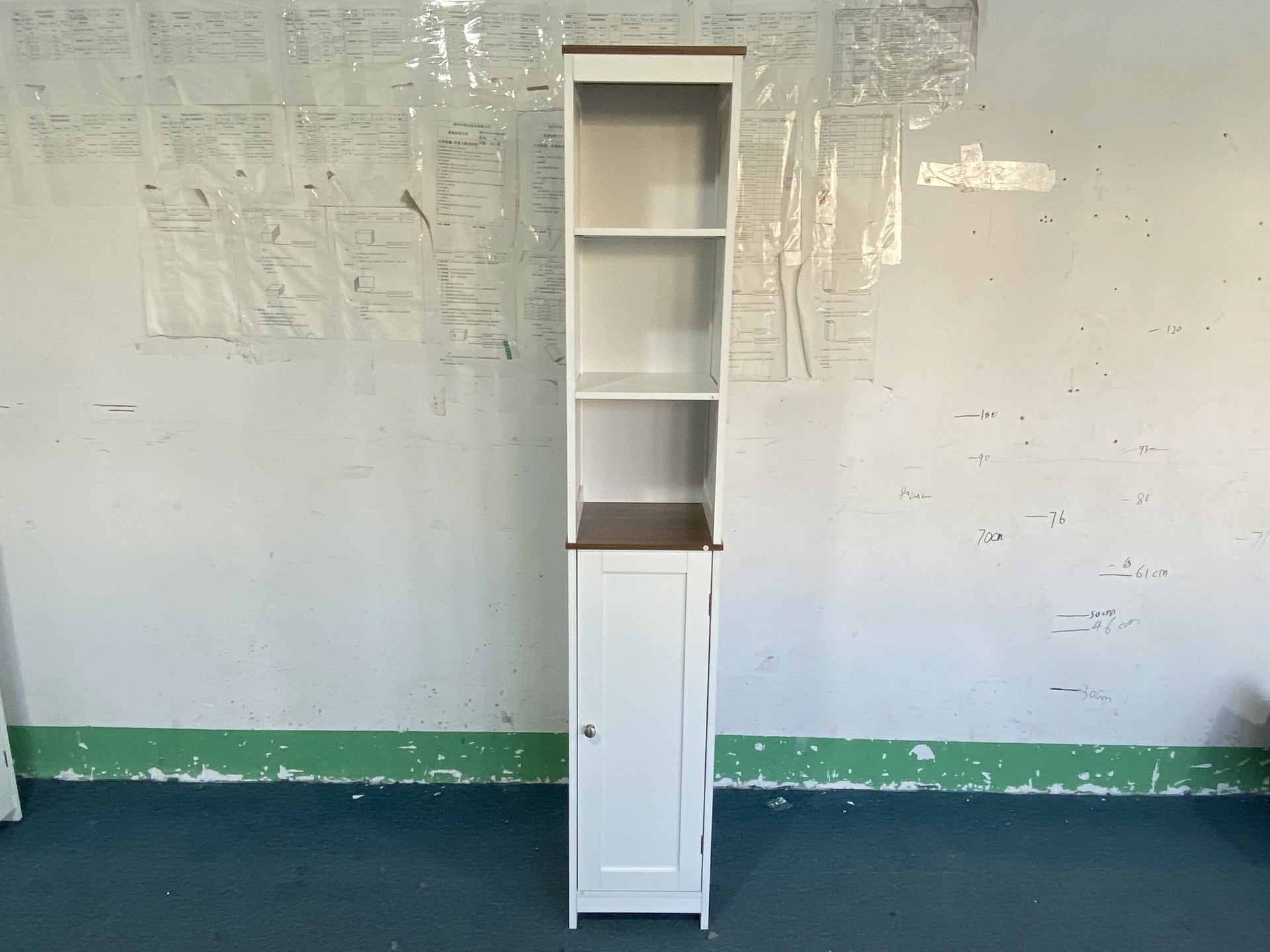 Tall Bathroom Storage Cabinet with Reversible Door, Freestanding Linen Tower with Open Shelves and Enclosed Cabinet, Narrow Floor Cabinet Organizer for Bathroom, Laundry Room or Small Spaces – White