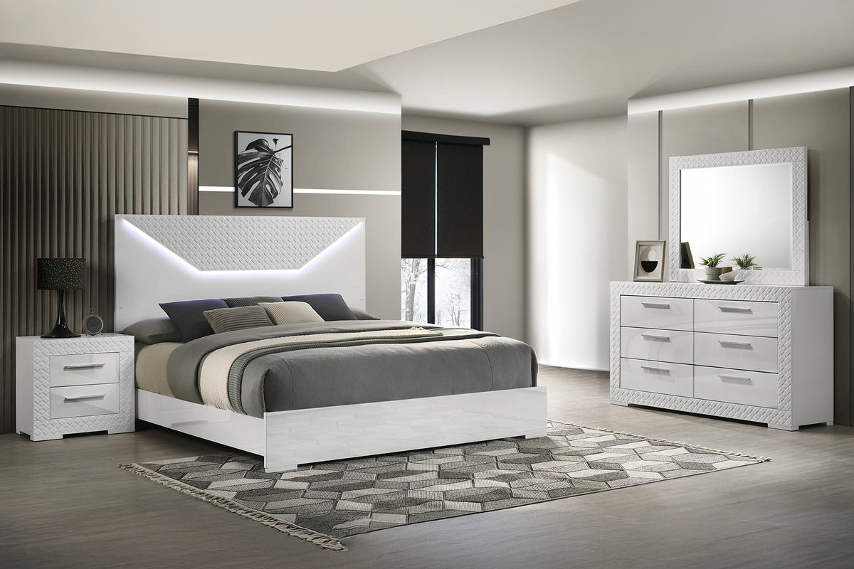 Blanca Modern Style 4 Pc King Bedroom Set with LED Headboard Made with Wood in White