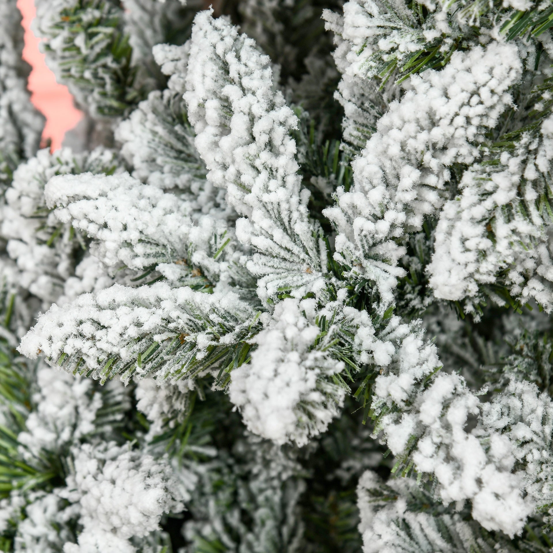 HOMCOM 7.5' Tall Unlit Snow Flocked Pine Artificial Christmas Tree with Realistic Branches, Green