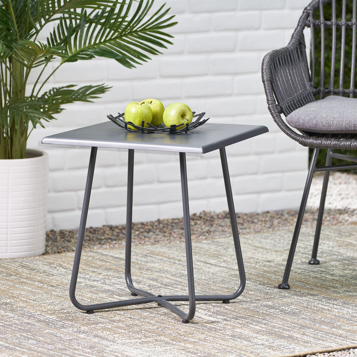 ALDER 18" SIDE TABLE