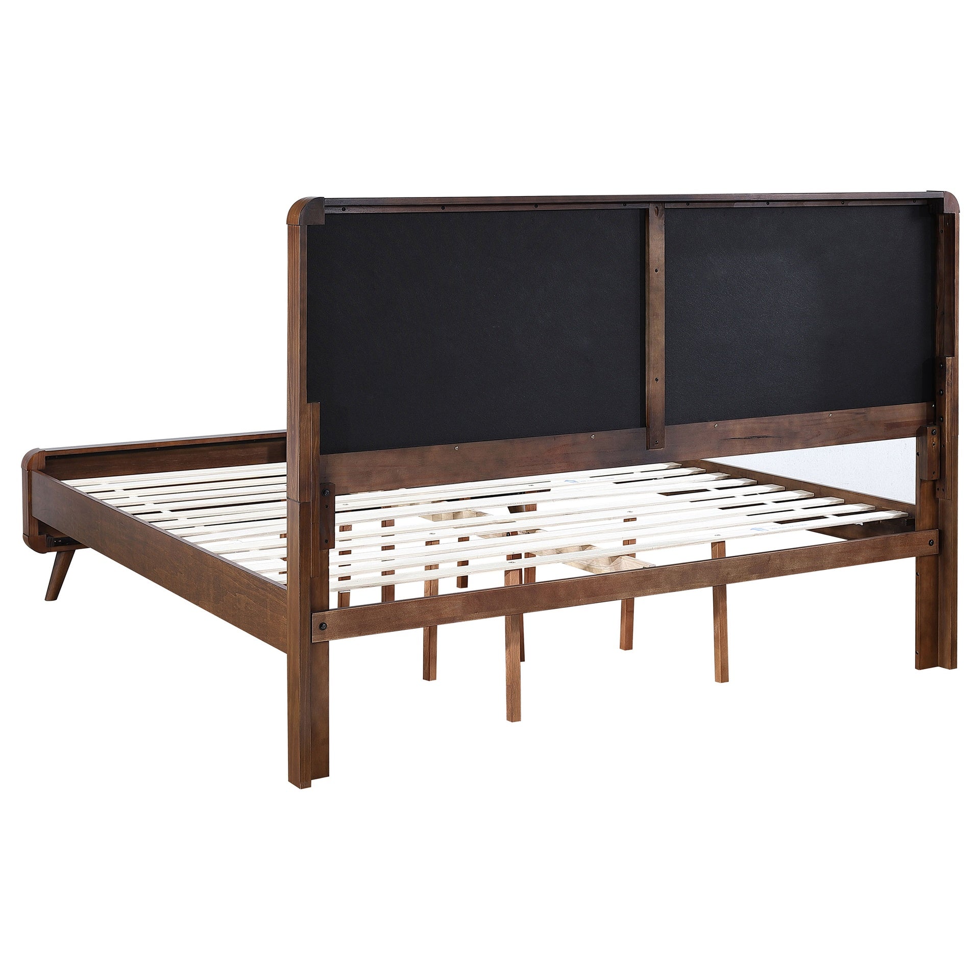 Roxbury Dark Walnut 4-piece Eastern King Bedroom Set