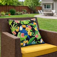 2 Pack Outdoor Throw Pillows, Waterproof & Fade-Resistant Patio Cushions for Garden, Porch, Poolside Furniture - Soft & Comfortable Decorative Pillow Covers (18x18 Inch, Rich Forest Green)