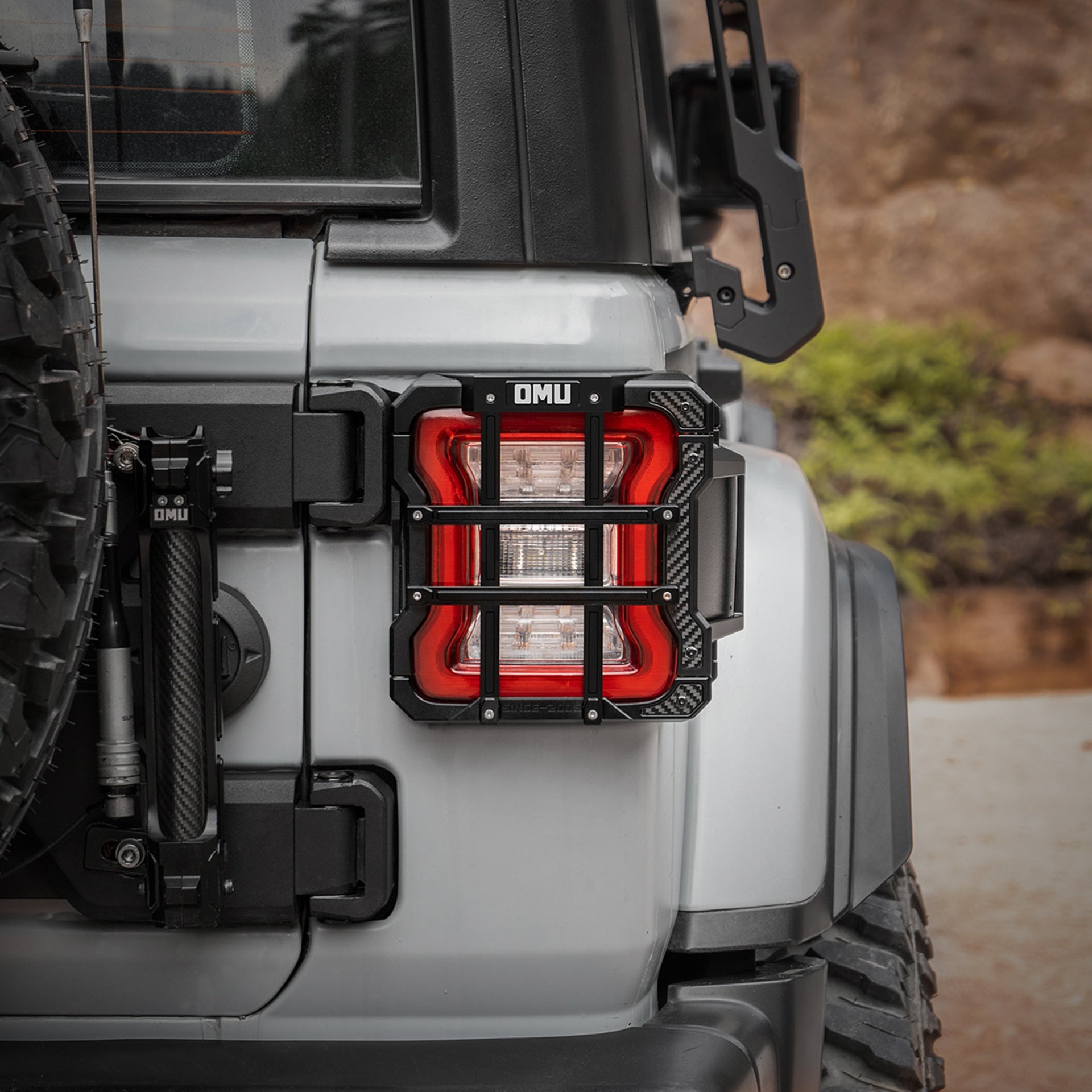 OMU Genesis Series Aluminum Tail Light Cover Compatible with 2018+ Jeep Wrangler JL, Protector Cover Tail Light Lamps Protected Trim Guards (Suitable for LED Lamp Version Only)