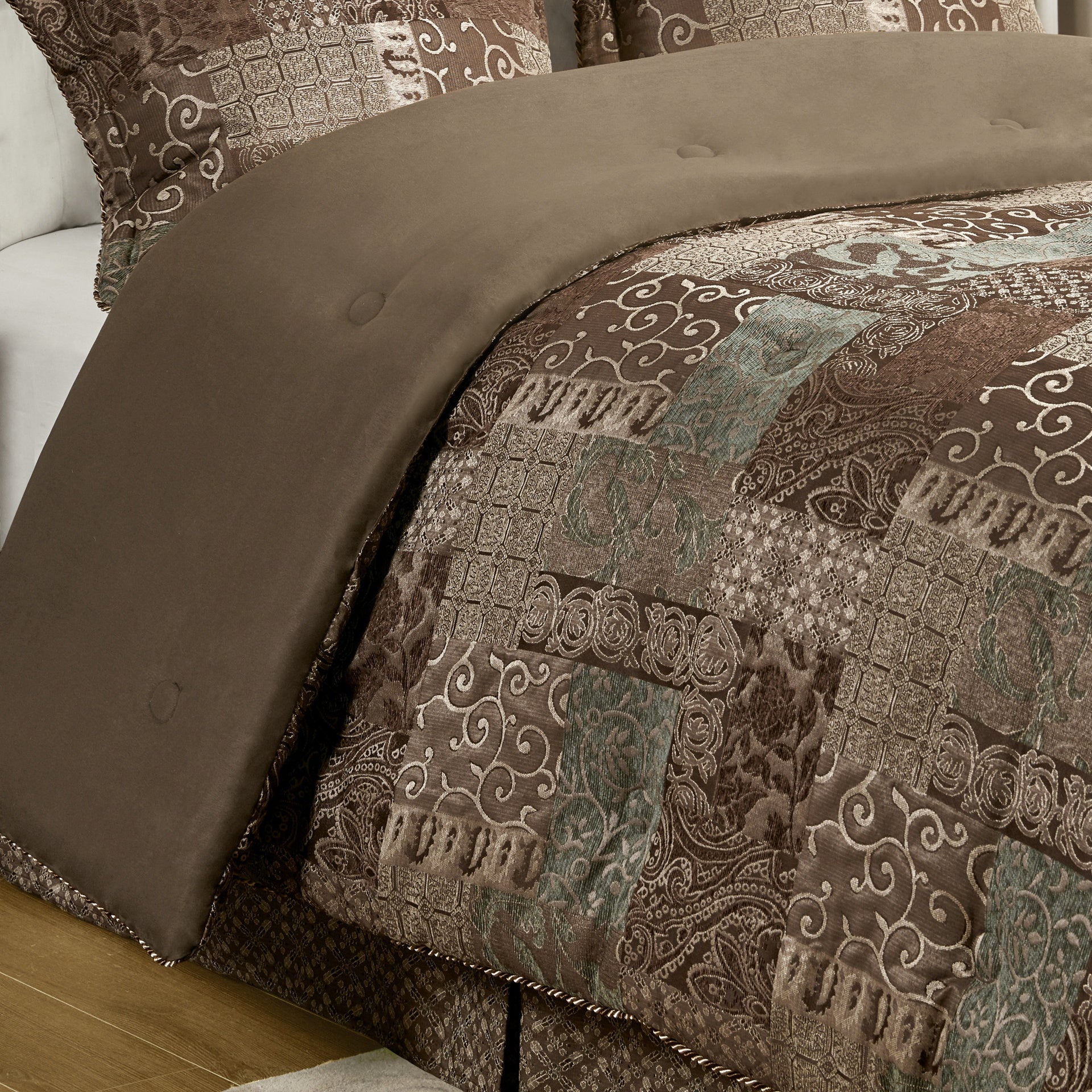 4 Piece Red Comforter Set Red King
