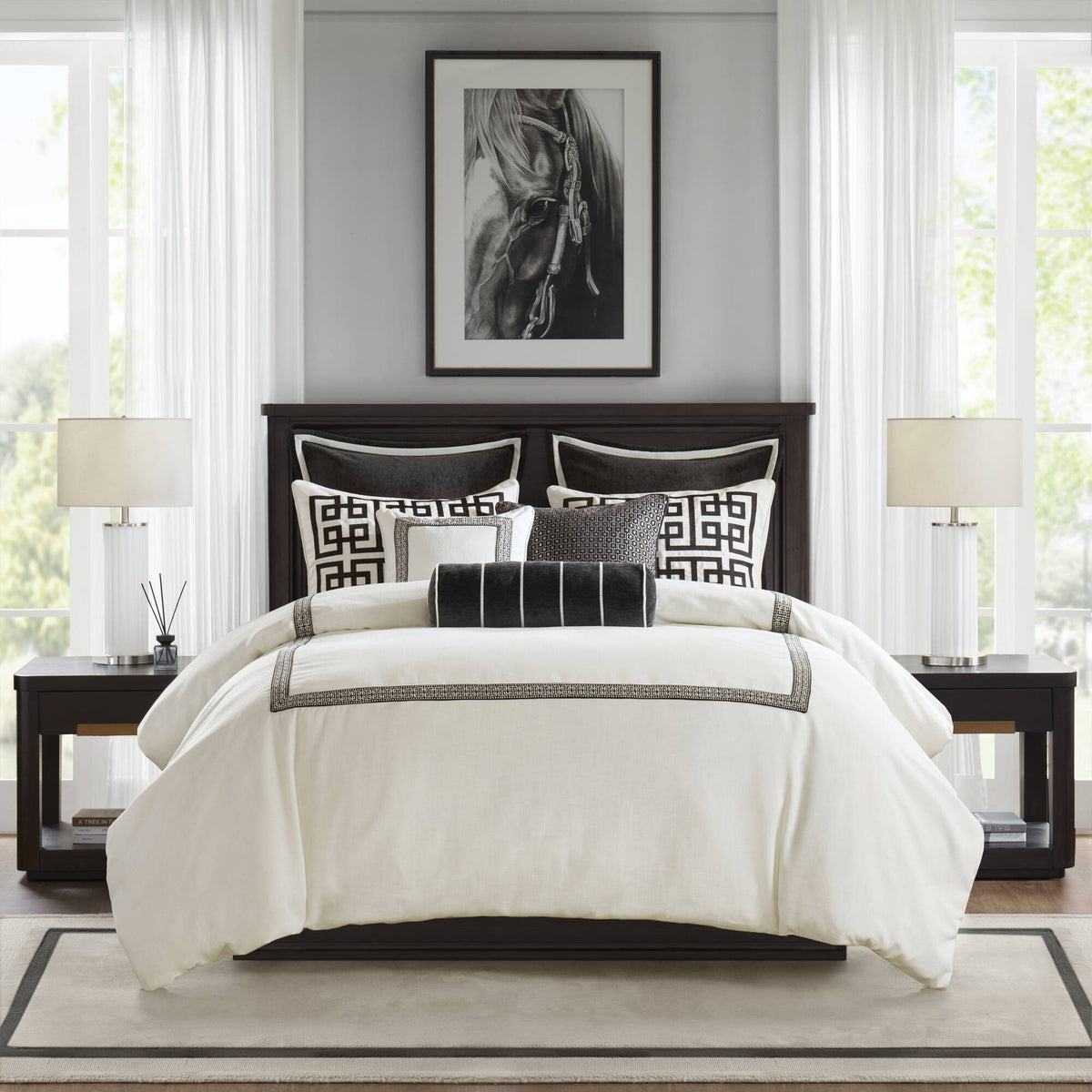 9 PCS King Embroidery Oversized Duvet Style Comforter Set Black/White