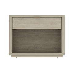 Nightstand in Natural