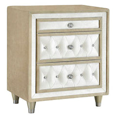 Justine Ivory and Camel 5-piece Upholstered Bedroom Set