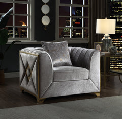 Velencia Modern Style Chair in Silver      same asG150109220  (NJ inventory)